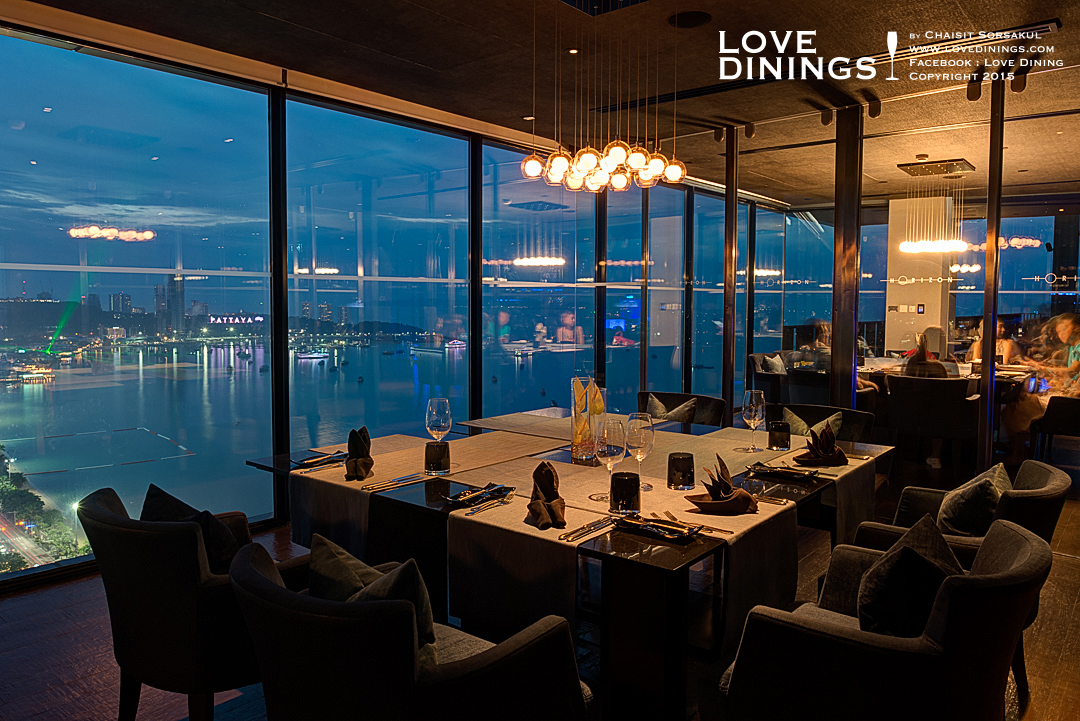 rooftop-bar-pattaya-%e0%b8%a3%e0%b8%b9%e0%b8%9f%e0%b8%97%e0%b9%87%e0%b8%ad%e0%b8%9b%e0%b8%9a%e0%b8%b2%e0%b8%a3%e0%b9%8c%e0%b8%9e%e0%b8%b1%e0%b8%97%e0%b8%a2%e0%b8%b2-horizon-hilton-pattaya_09