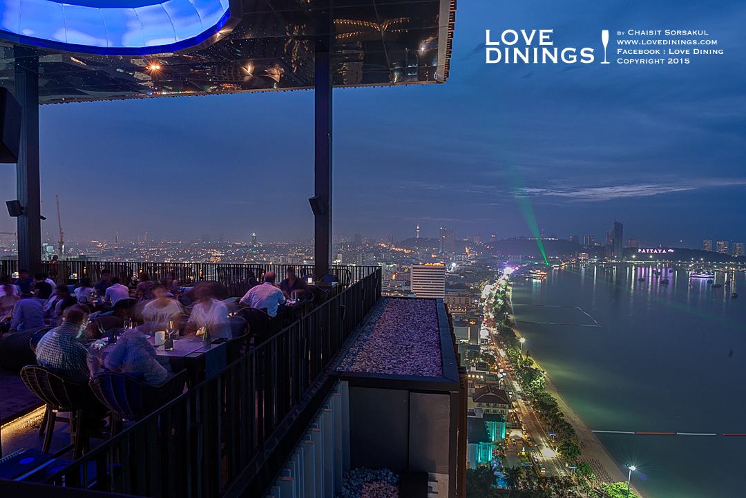rooftop-bar-pattaya-%e0%b8%a3%e0%b8%b9%e0%b8%9f%e0%b8%97%e0%b9%87%e0%b8%ad%e0%b8%9b%e0%b8%9a%e0%b8%b2%e0%b8%a3%e0%b9%8c%e0%b8%9e%e0%b8%b1%e0%b8%97%e0%b8%a2%e0%b8%b2-horizon-hilton-pattaya_11
